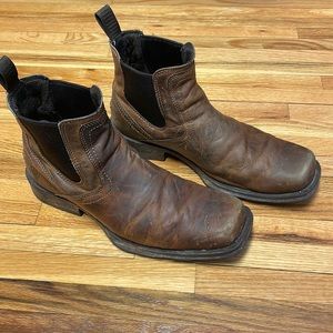 Ariat Midtown Rambler 10.5 D Chelsea Boots, Brown